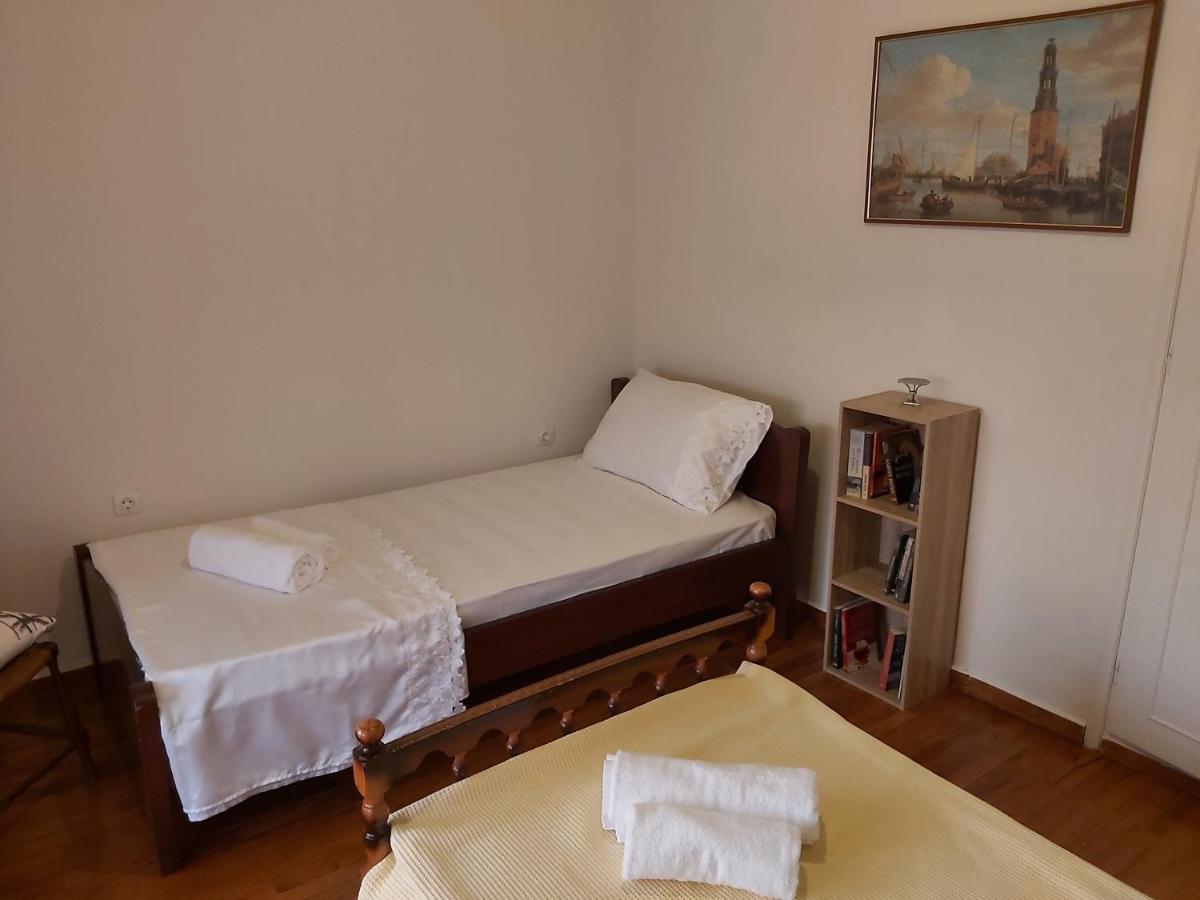 Maria'S Comfort Home Каламата Экстерьер фото